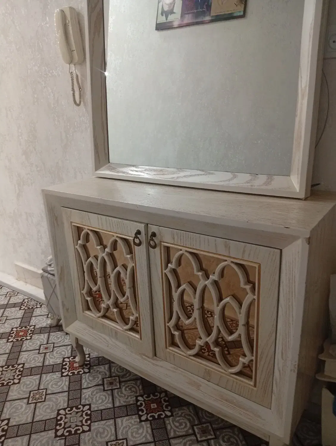 آینه دلاور|آینه|مشهد, شهرک بهارستان|دیوار