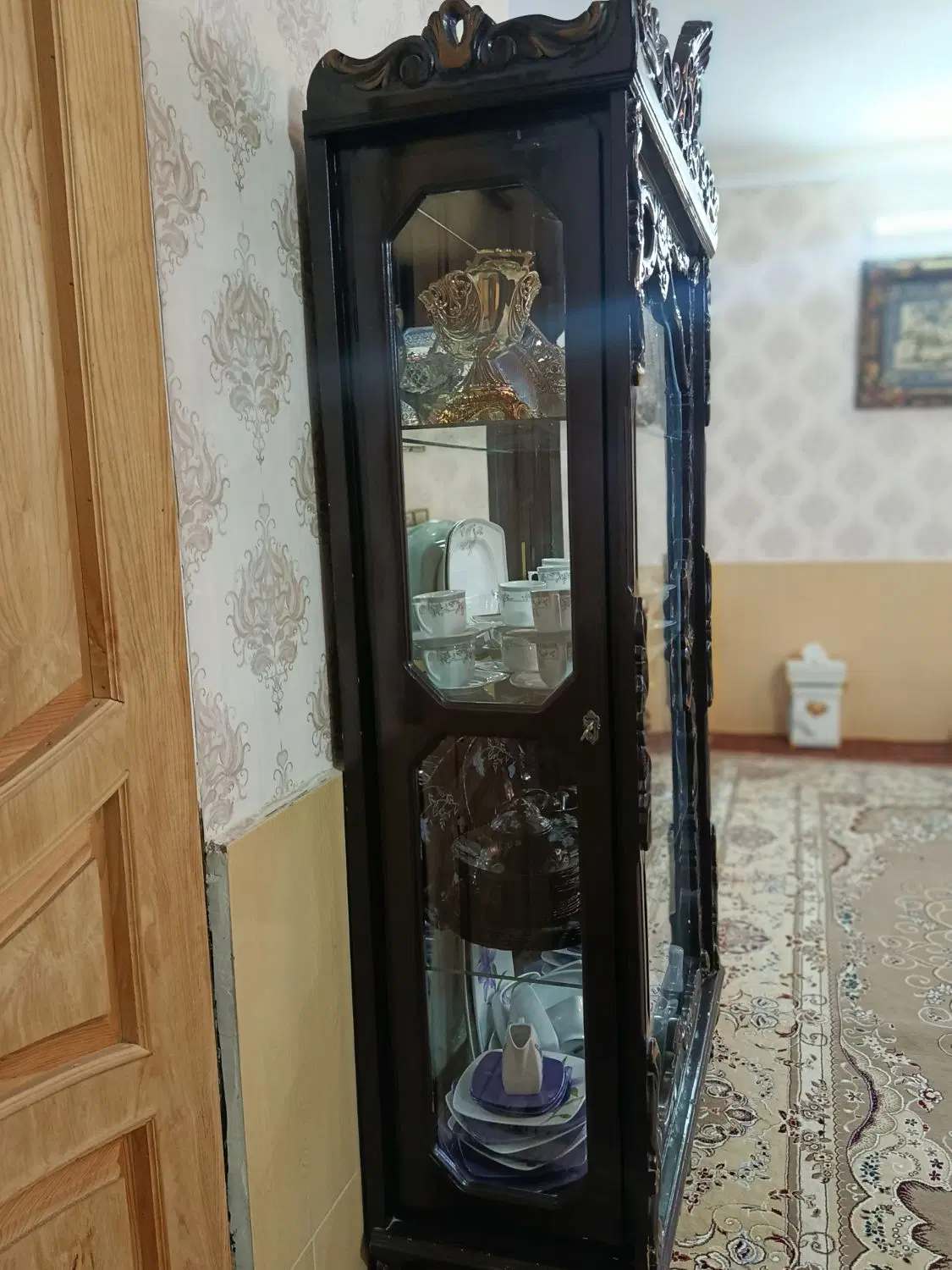 گنجینه|بوفه، ویترین، کنسول|مشهد, بهمن|دیوار