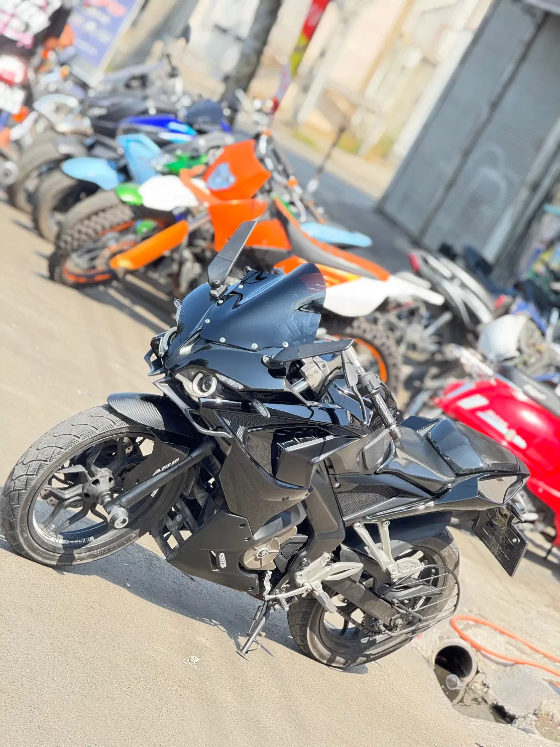 Rs200|موتورسیکلت|رشت, پل تالشان|دیوار