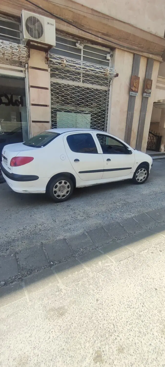 206v8مدل1386|خودرو سواری و وانت|شبستر, |دیوار