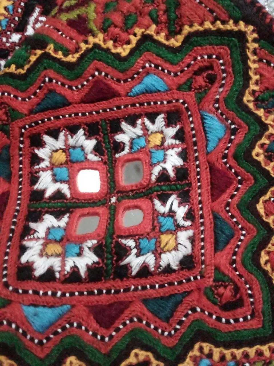 آیینه|صنایع دستی و سایر لوازم تزئینی|میرجاوه, |دیوار
