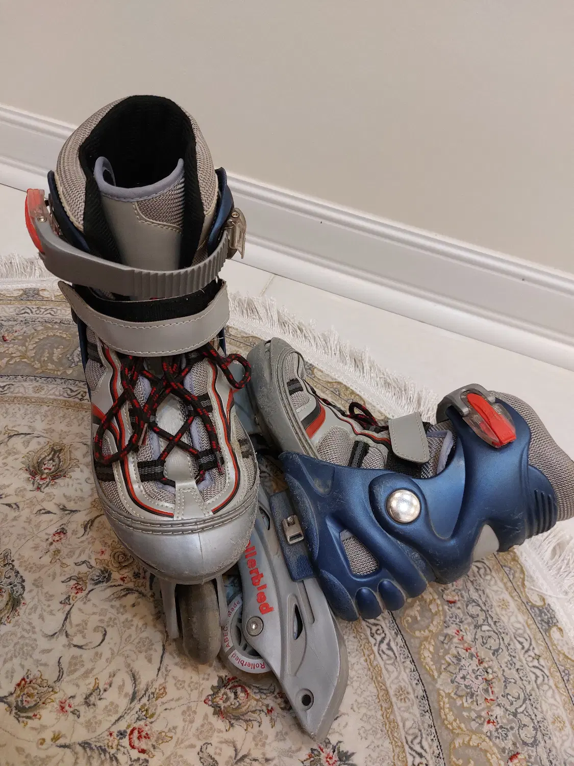 اسکیت rollerbled|دوچرخه، اسکیت، اسکوتر|رودهن, |دیوار