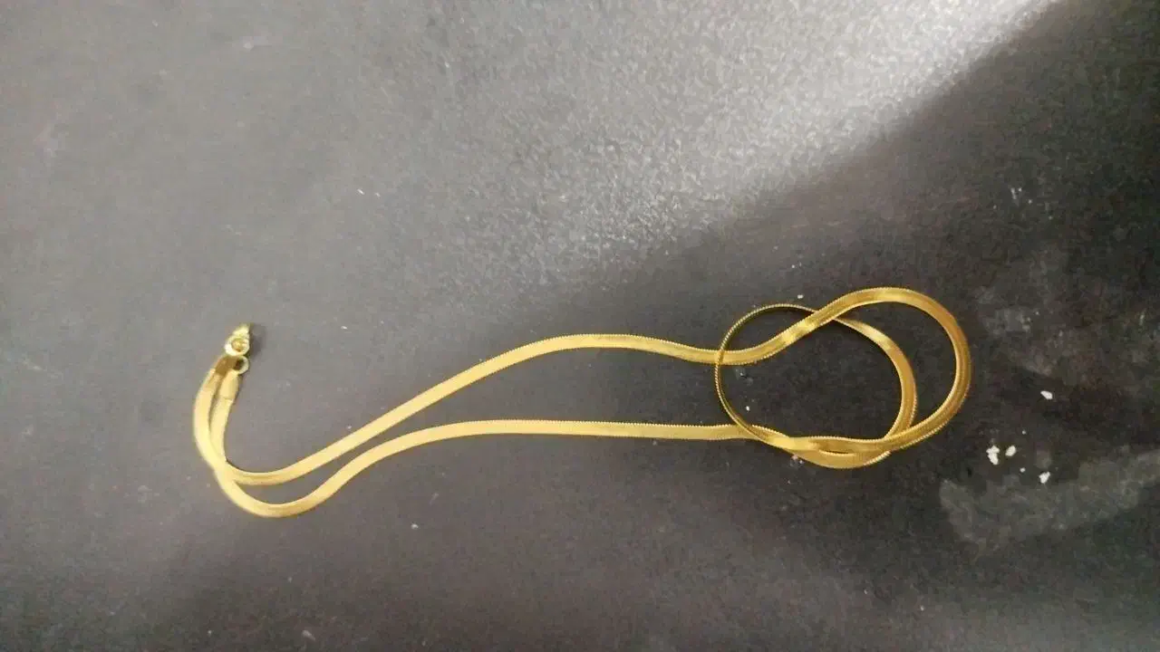 گردنبند رنگ ثابت|جواهرات|شیراز, لاله|دیوار