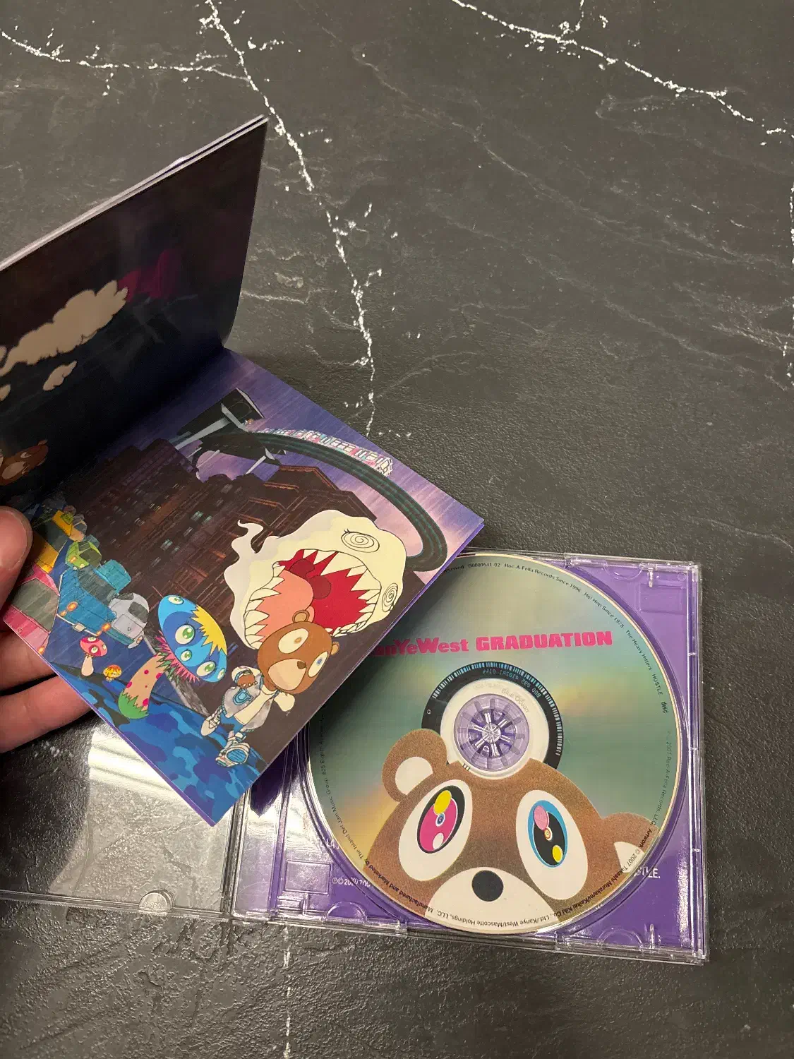 Album Kanye west|فیلم و موسیقی|تهران, اکباتان|دیوار