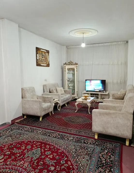 واحد ۹۰ متری بهشتی شمالی چمران / املاک زعفرانی|اجارهٔ آپارتمان|نسیمشهر, |دیوار