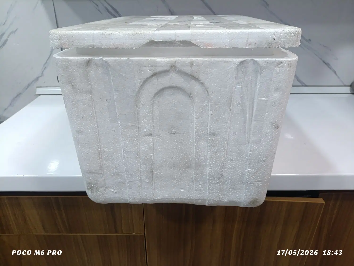 یخدان|ظروف نگهدارنده، پلاستیکی، یکبارمصرف|اراک, |دیوار