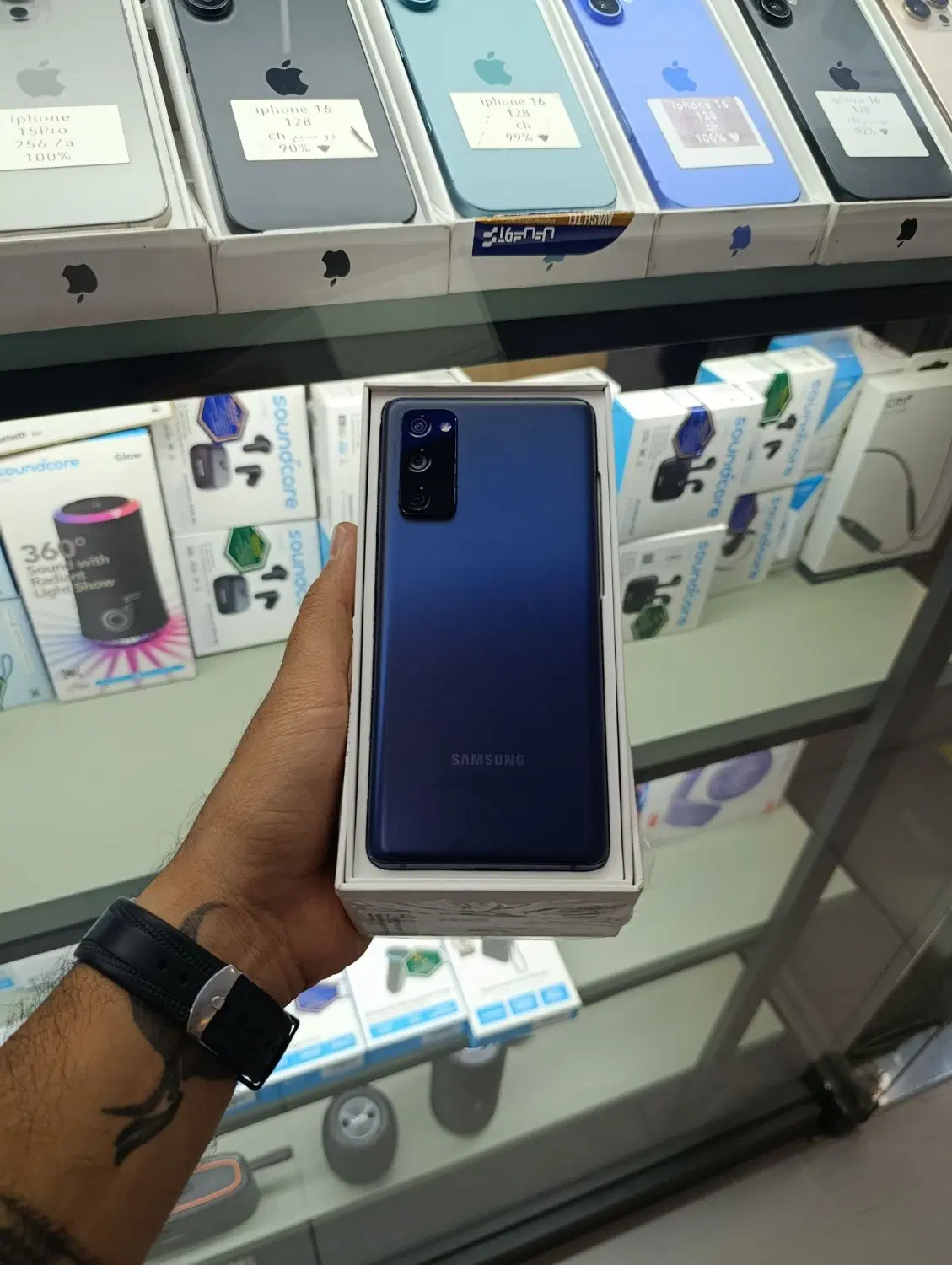 GalaxyS20fe|موبایل|تهران, فردوسی|دیوار