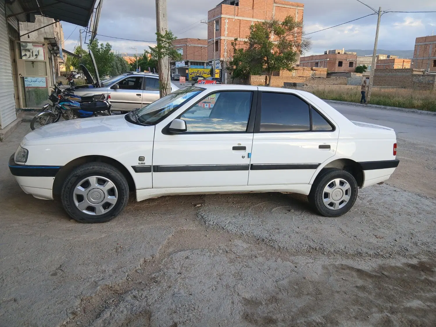 405 slx|خودرو سواری و وانت|آشخانه, |دیوار