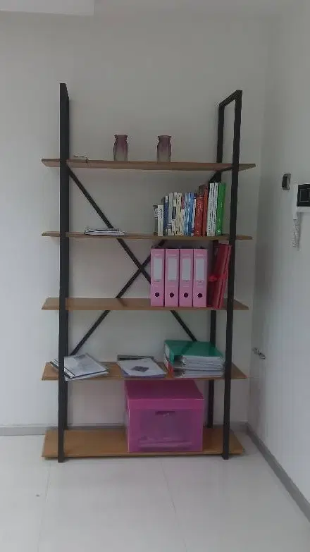 شلف|کتابخانه، شلف، قفسه‌های دیواری|کیش, |دیوار