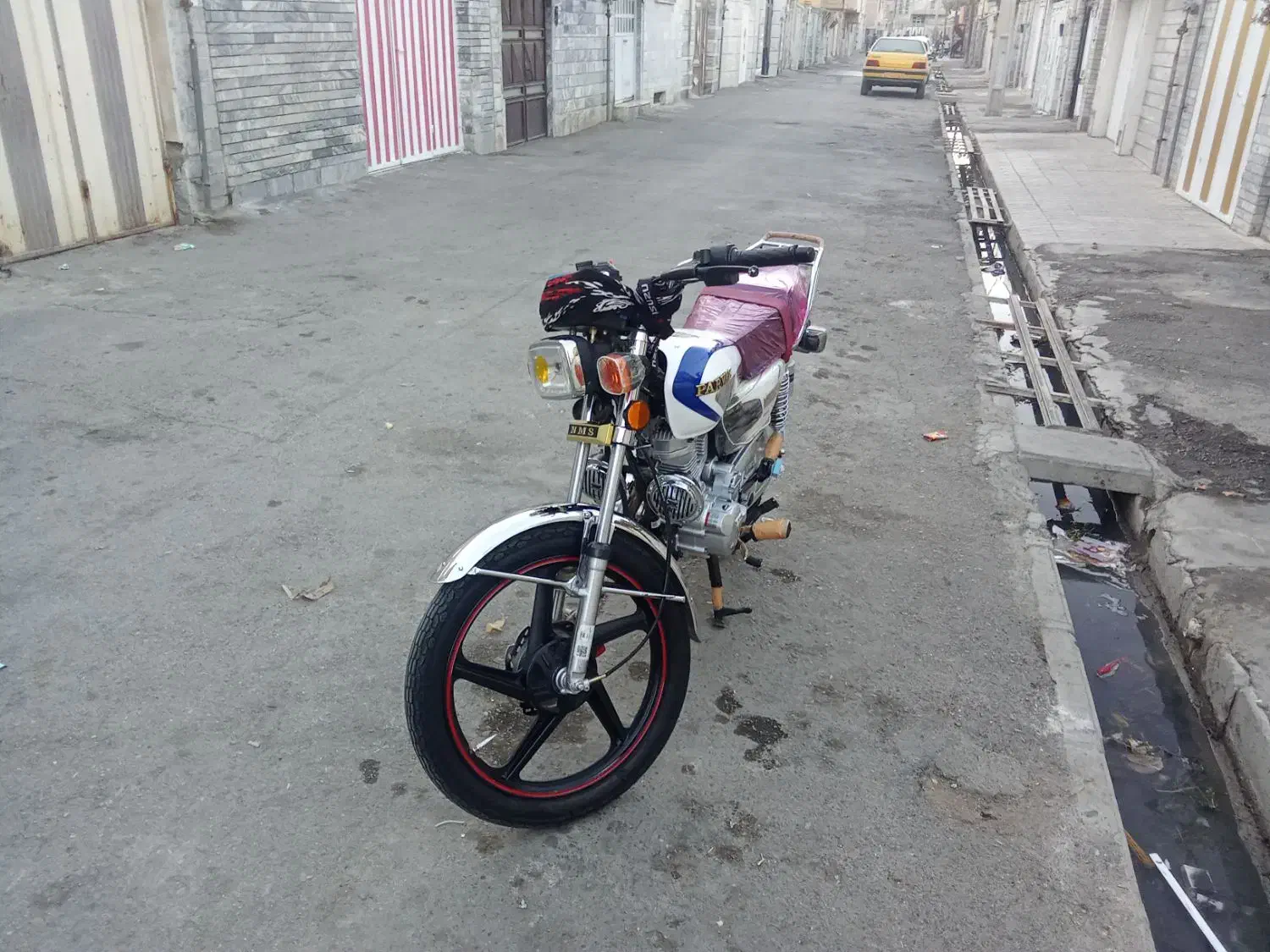 پرواز|موتورسیکلت|بروجرد, |دیوار