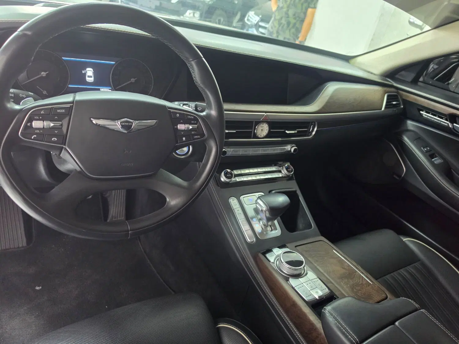جنیسیس g90|خودرو کلاسیک|جلفا, |دیوار