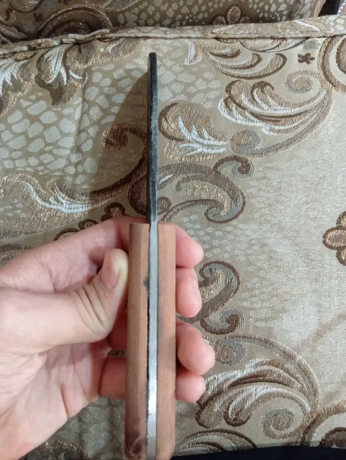 ساطور|ظروف پخت‌وپز|نهاوند, |دیوار