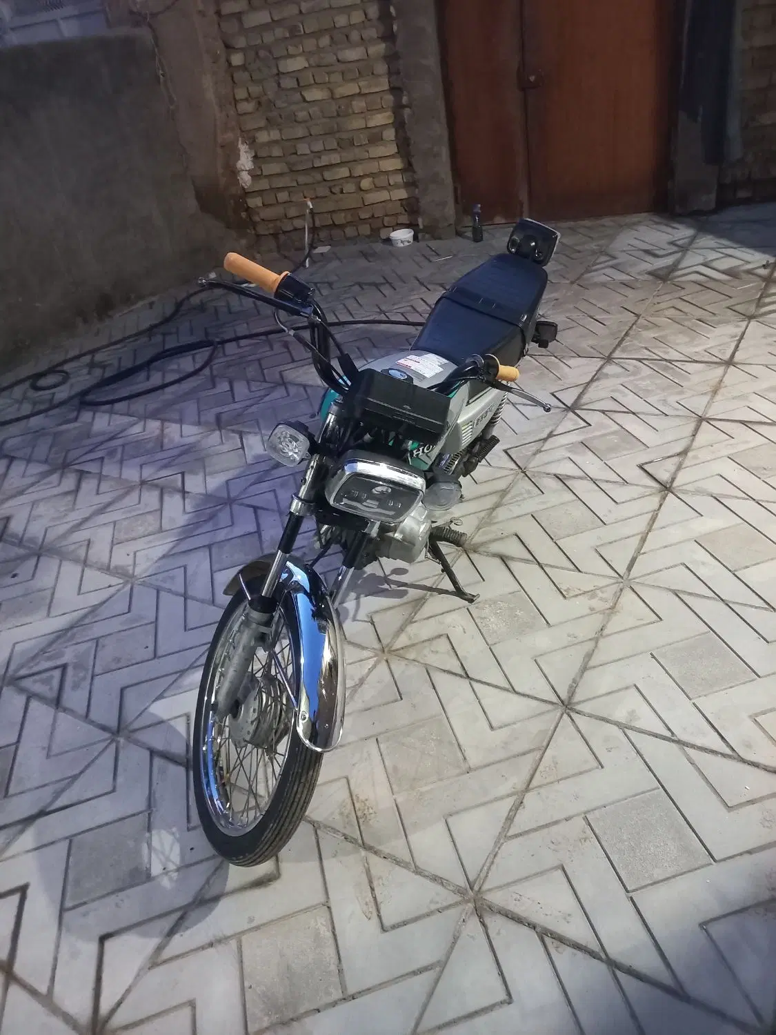 متور۲۰۰|موتورسیکلت|ابهر, |دیوار