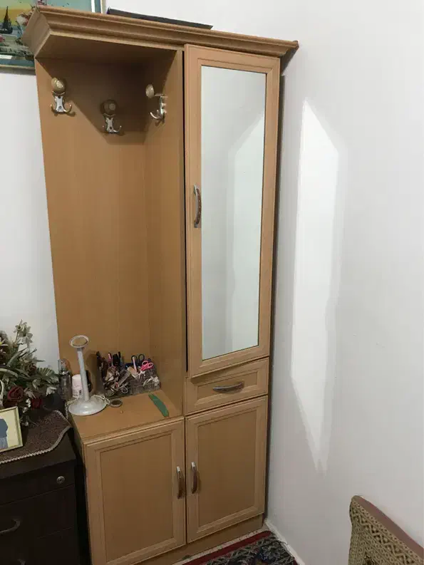 جاکفشی|جاکفشی، کمد، دراور|فومن, |دیوار