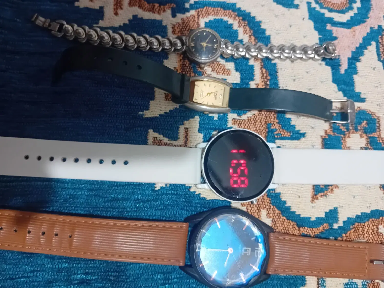 ساعت|ساعت|بیرجند, |دیوار