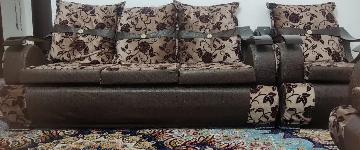 مبل|مبلمان خانگی و میز عسلی|پرند, فاز ۶|دیوار