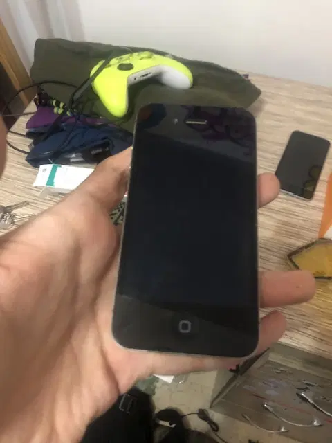 Iphone 4|موبایل|تهران, سازمان برنامه جنوبی|دیوار