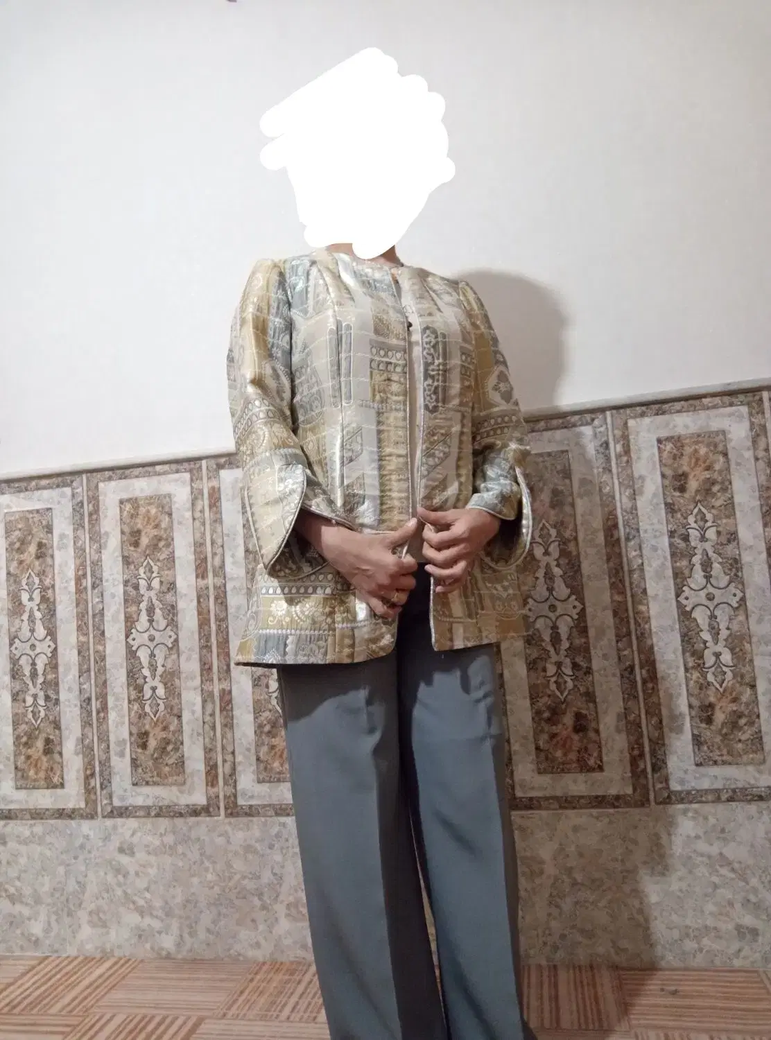 پارچه|لوازم خیاطی و بافتنی|سمنان, |دیوار