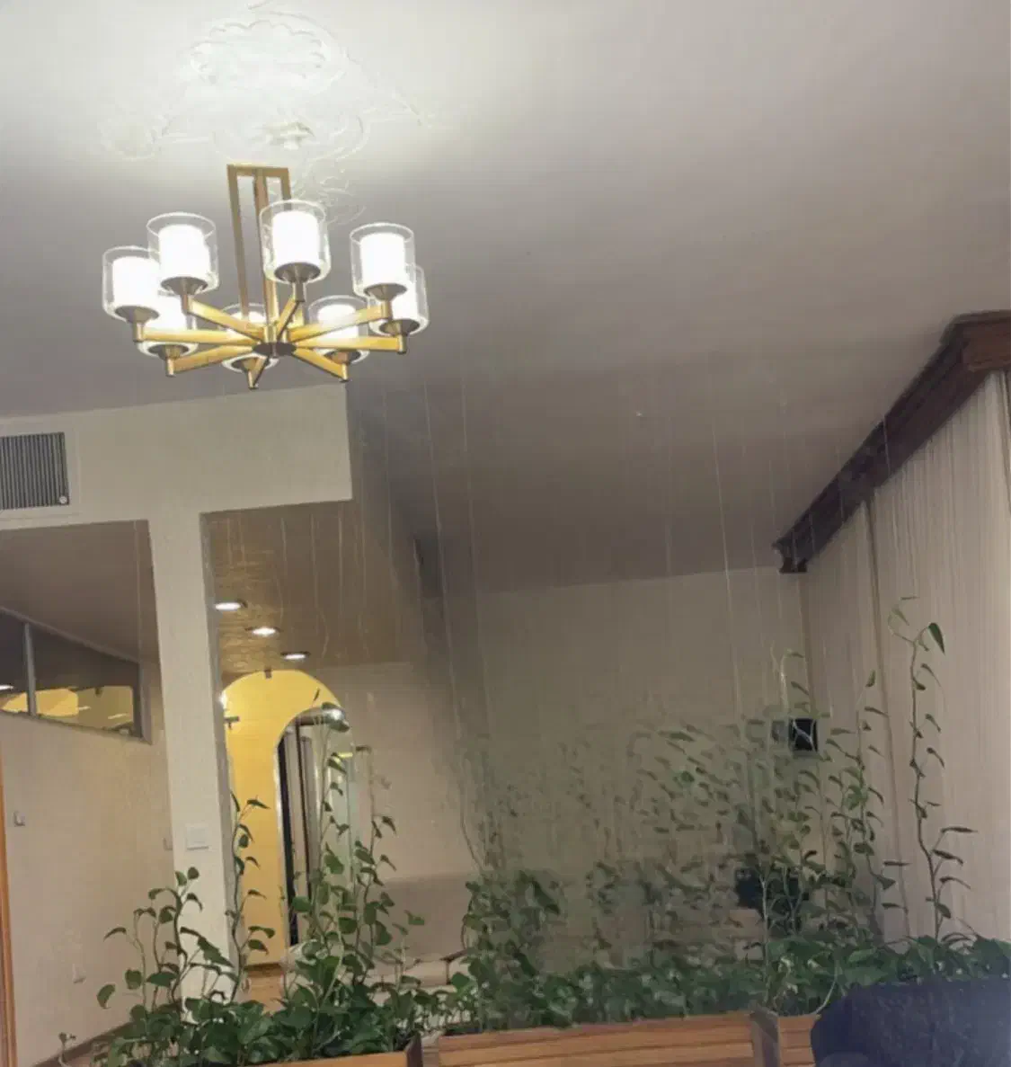 لوستر|لوستر و چراغ آویز|تهران, حکمت|دیوار