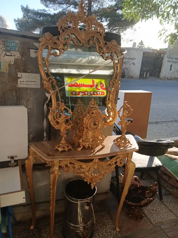 اینه|آینه|شاهدشهر, |دیوار