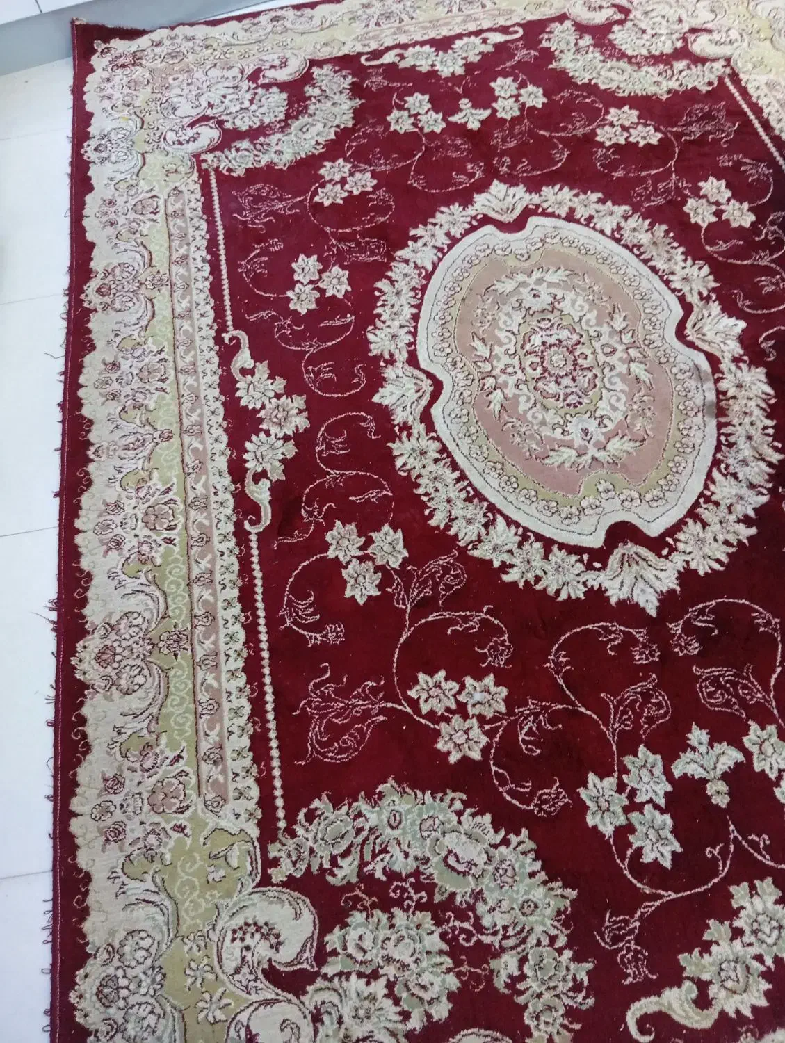 فرش|فرش|سبزوار, قلعه‌نو دهزار|دیوار