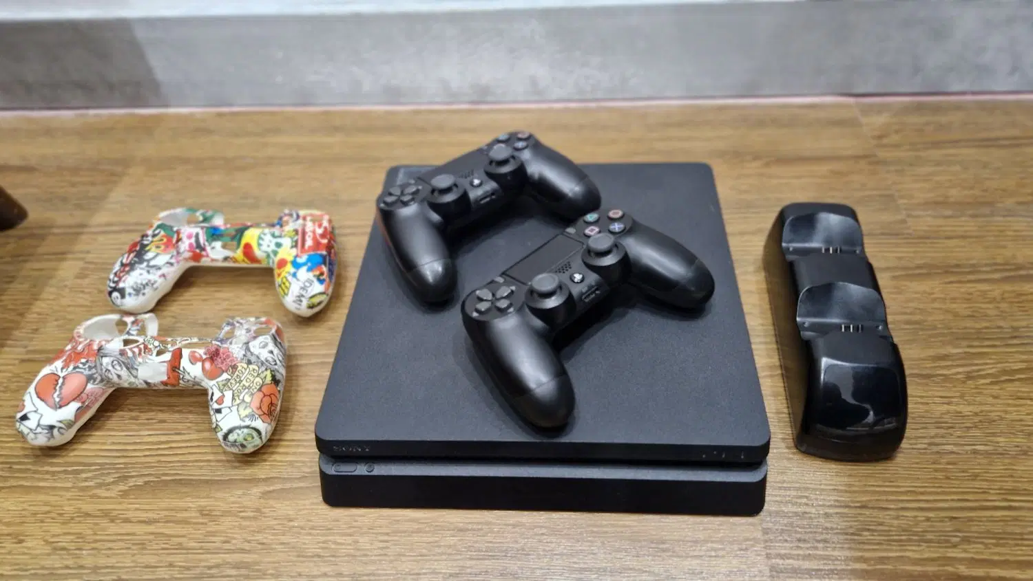 ps4 دو دسته|کنسول، بازی ویدئویی و آنلاین|لنجان, |دیوار