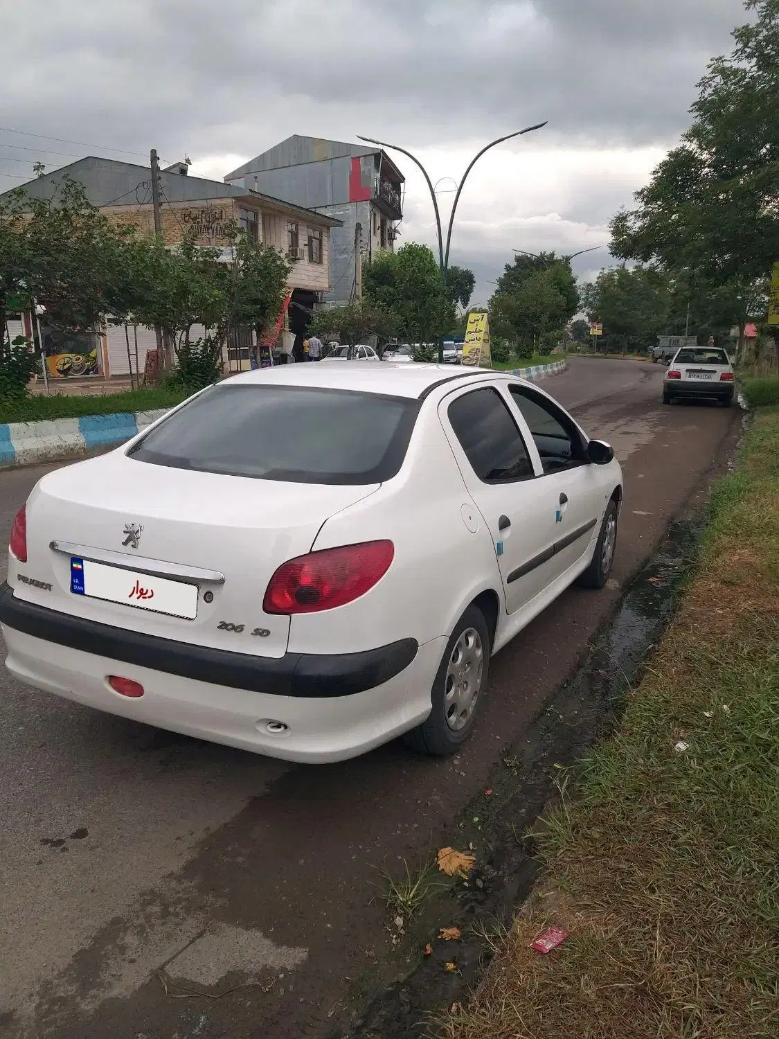206sdv8 90مدل|خودرو سواری و وانت|رشت, گلزاران|دیوار