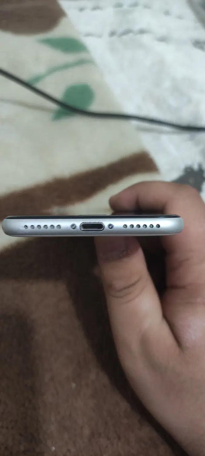 iPhone se2020|موبایل|کرمانشاه, |دیوار