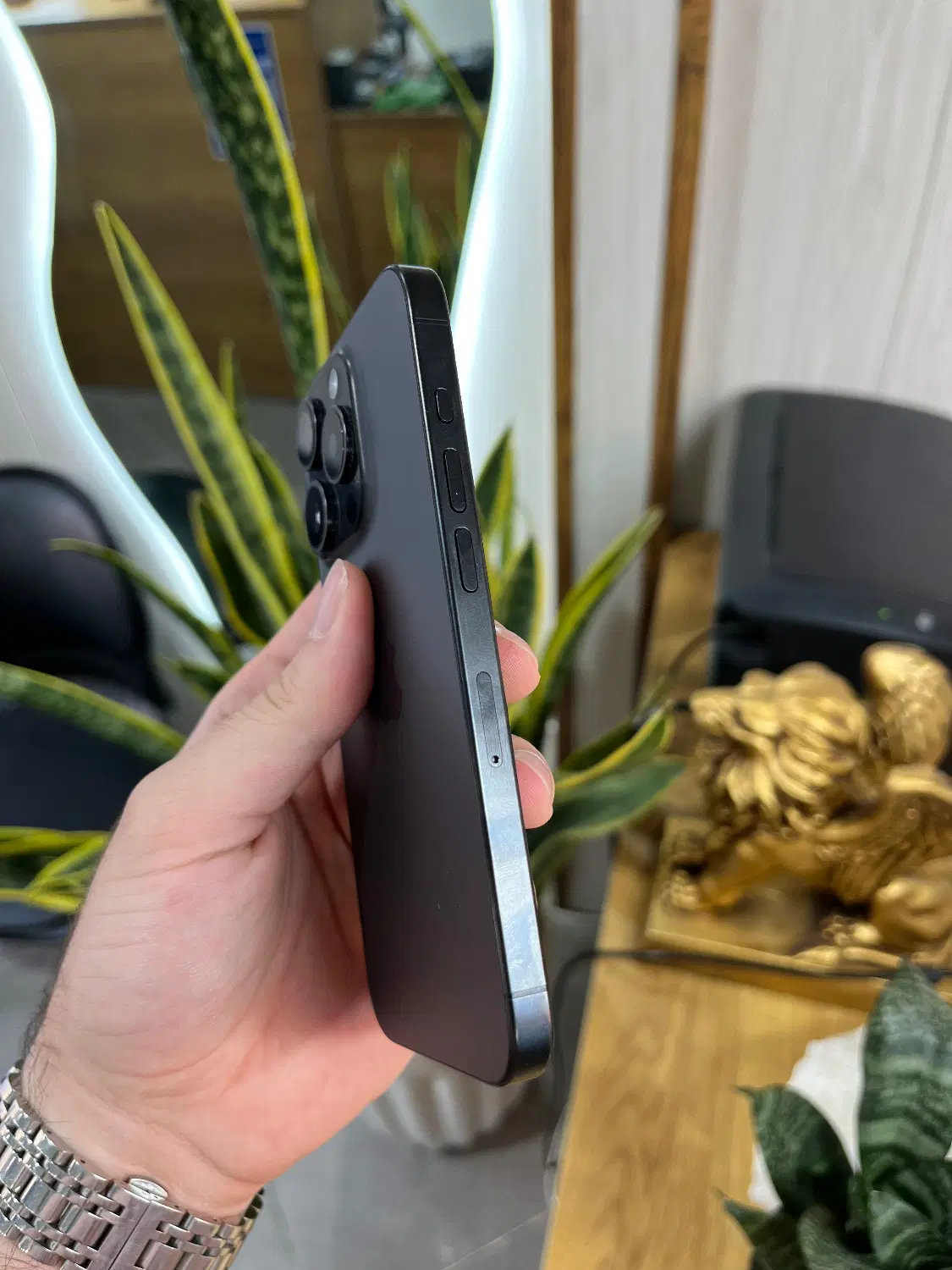اپل iPhone 15 pro|موبایل|ارومیه, |دیوار