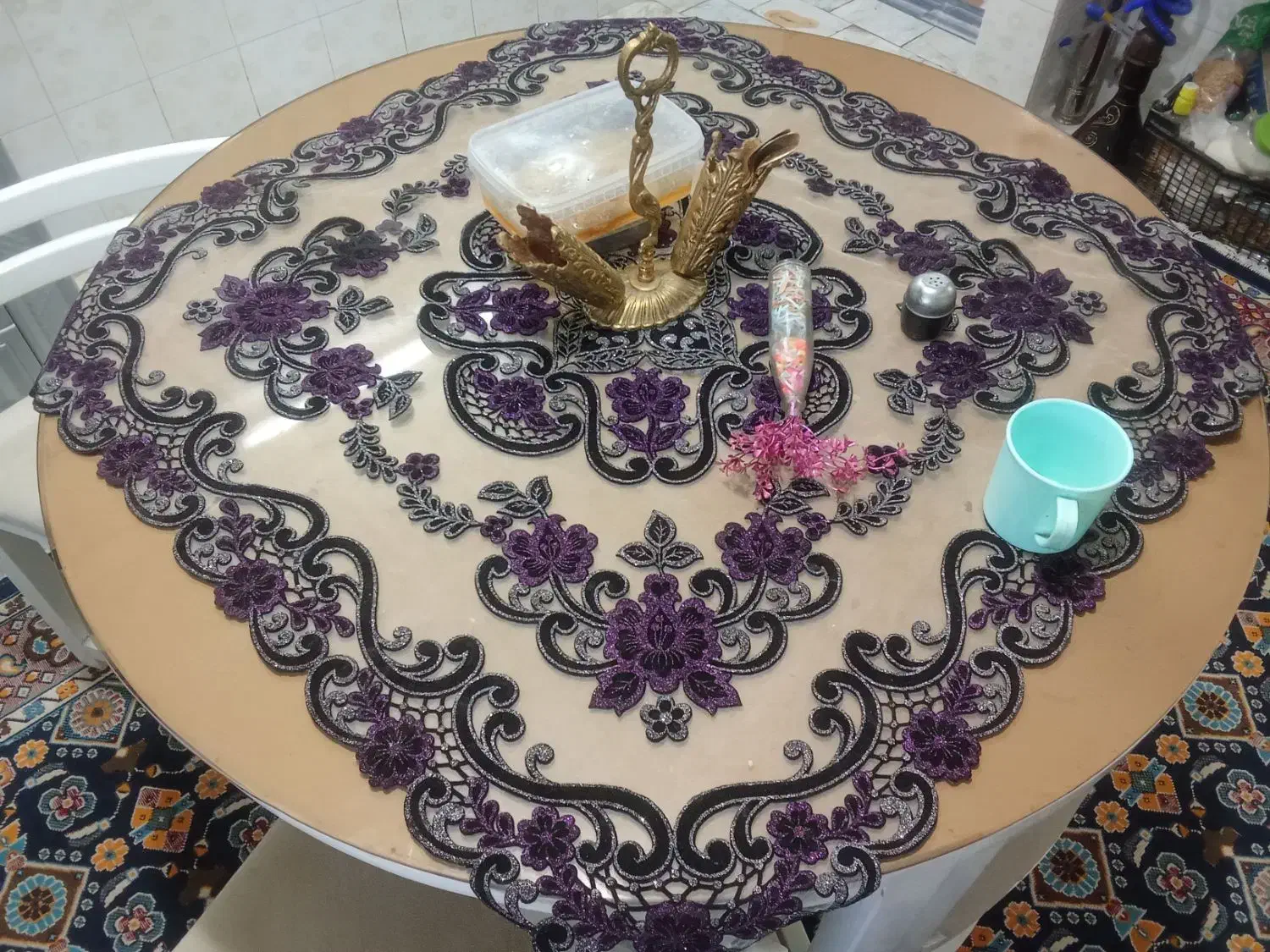 میز نهار خوری|میز و صندلی غذاخوری|بروجرد, |دیوار