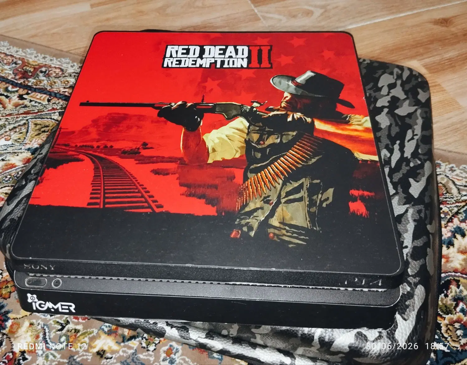 PS4 slim|کنسول، بازی ویدئویی و آنلاین|خرم‌آباد, |دیوار