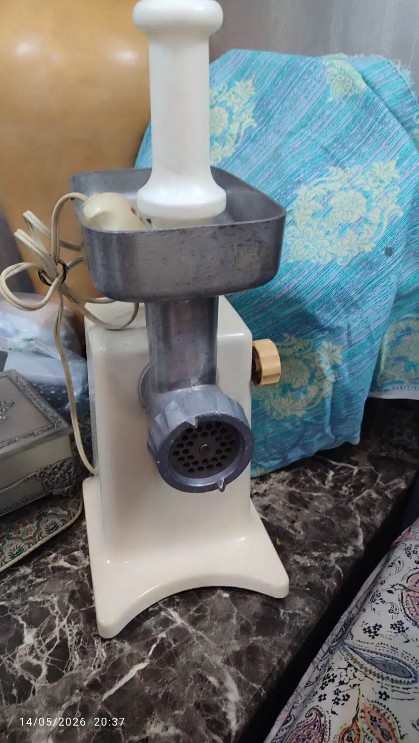 چرخ گوشت|خردکن، آسیاب، غذاساز|رشت, یخسازی|دیوار