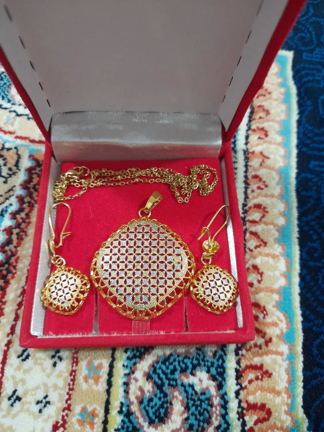 بدلیجات|زیورآلات و اکسسوری|سنندج, |دیوار