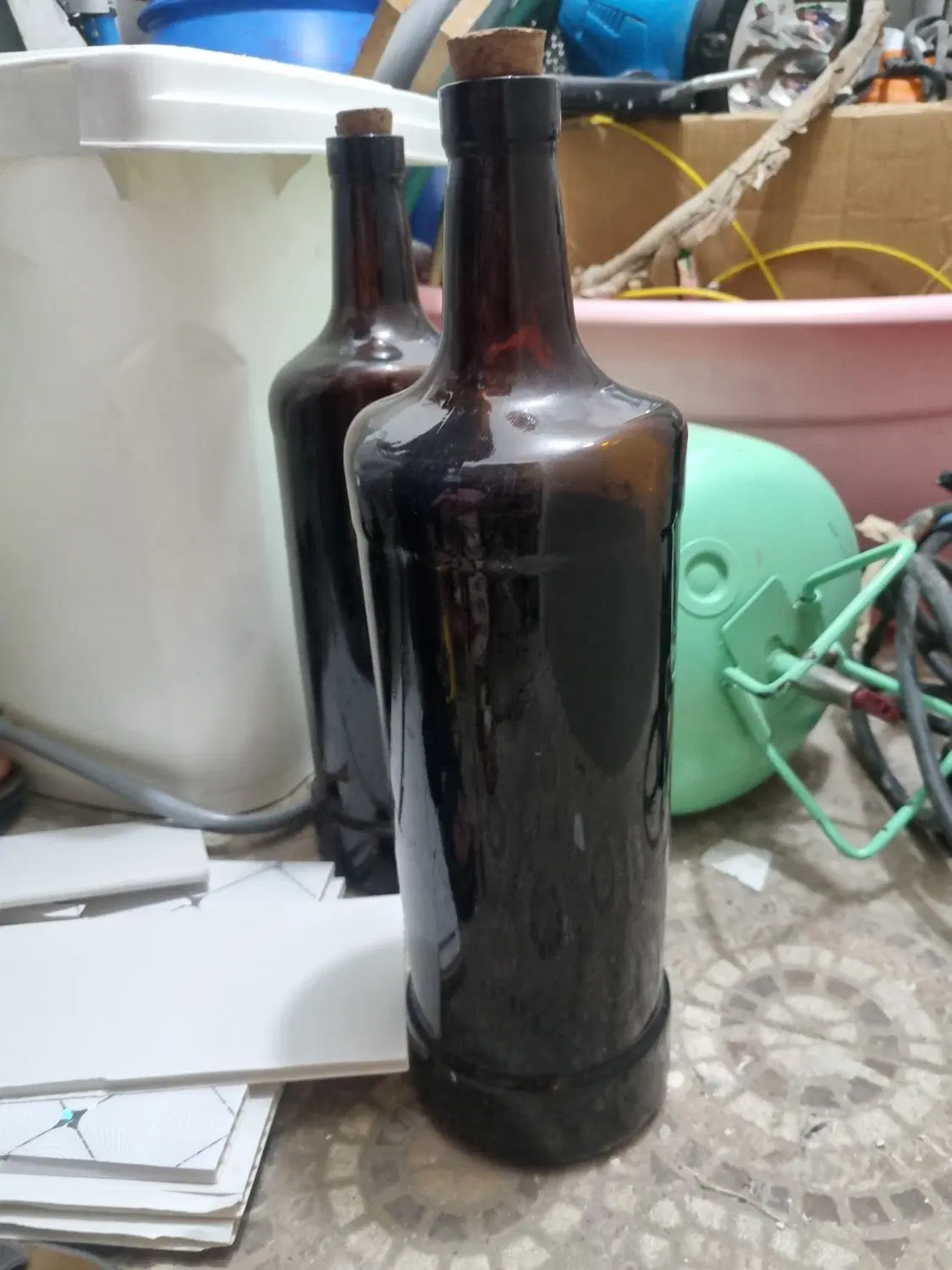 بطری شیشه ای|ظروف نگهدارنده، پلاستیکی، یک‌بارمصرف|اهواز, گلستان|دیوار