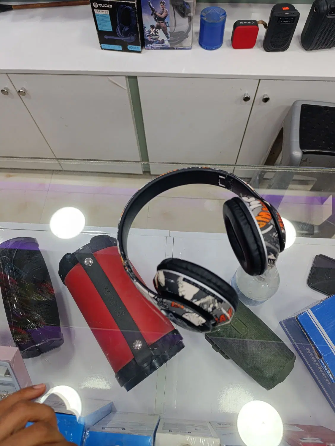 هدفون jbl|لوازم جانبی موبایل و تبلت|رودان, |دیوار