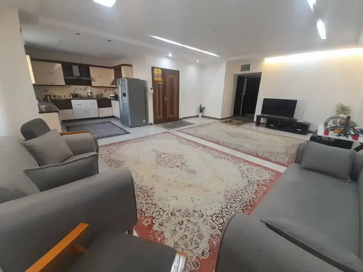 ۱۰۰ متری|فروش آپارتمان|مشهد, سرافرازان|دیوار