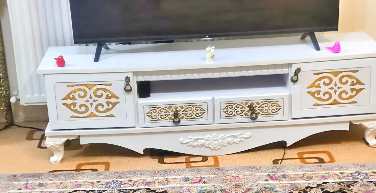 ویترین|بوفه، ویترین، کنسول|بروجن, |دیوار