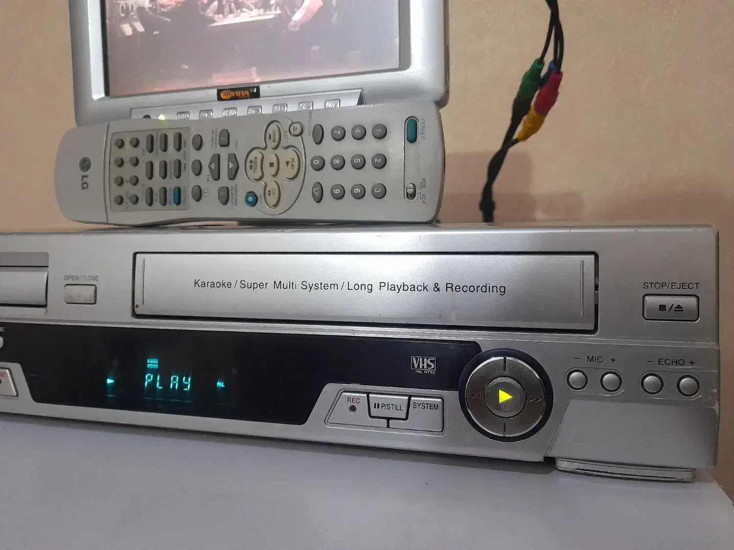 LG مدل  VC - 102 W|پخش‌کننده DVD و ویدیو|قزوین, |دیوار