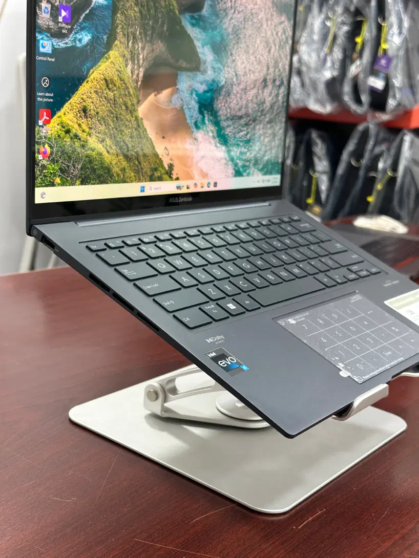 ASUS ZENBOOKنسل۱۳|رایانه همراه|بندر امام خمینی, |دیوار