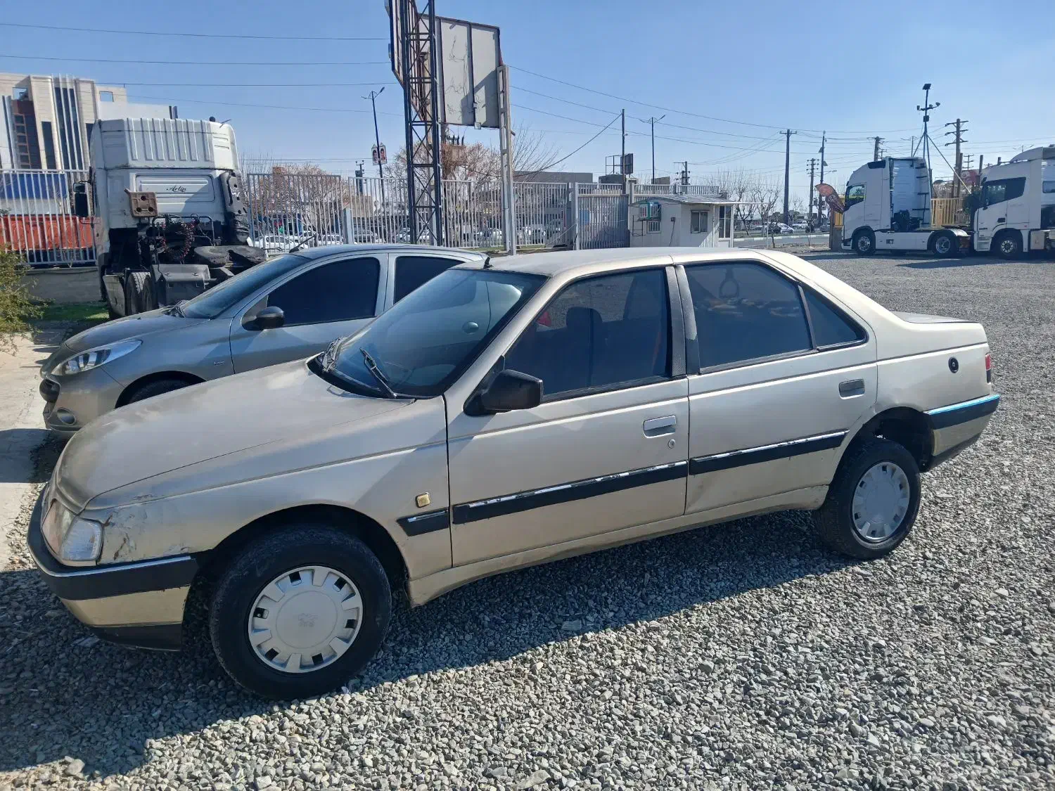 پژو ۴۰۵|خودرو سواری و وانت|رباط‌کریم, شهرستانک|دیوار