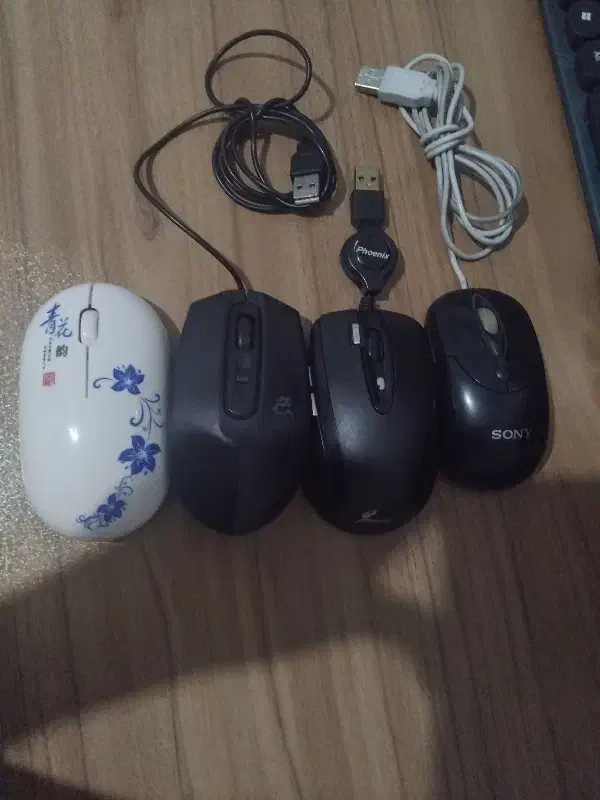 ۴ عدد موس|قطعات و لوازم جانبی رایانه|قرچک, زیبا شهر|دیوار