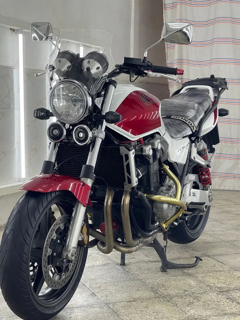 Cb1300|موتورسیکلت|تهران, درختی|دیوار
