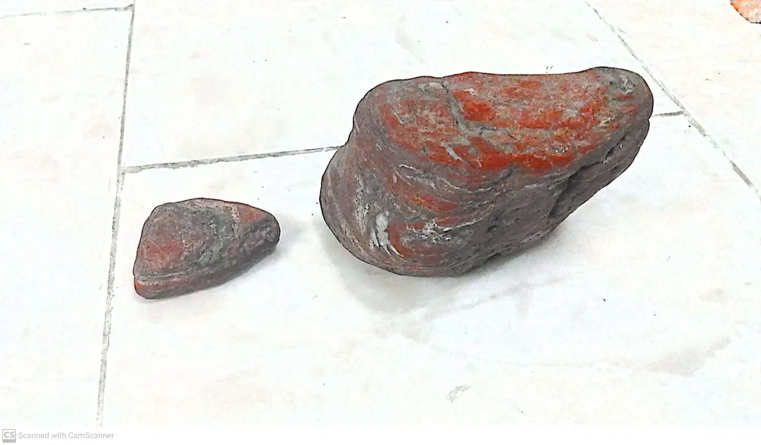 شهاب سنگ|کلکسیون اشیاء عتیقه|لاهیجان, خمیر کلایه|دیوار