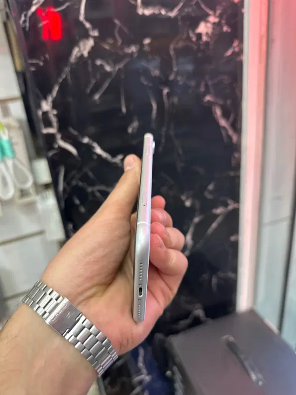 Iphone xr|موبایل|همدان, |دیوار