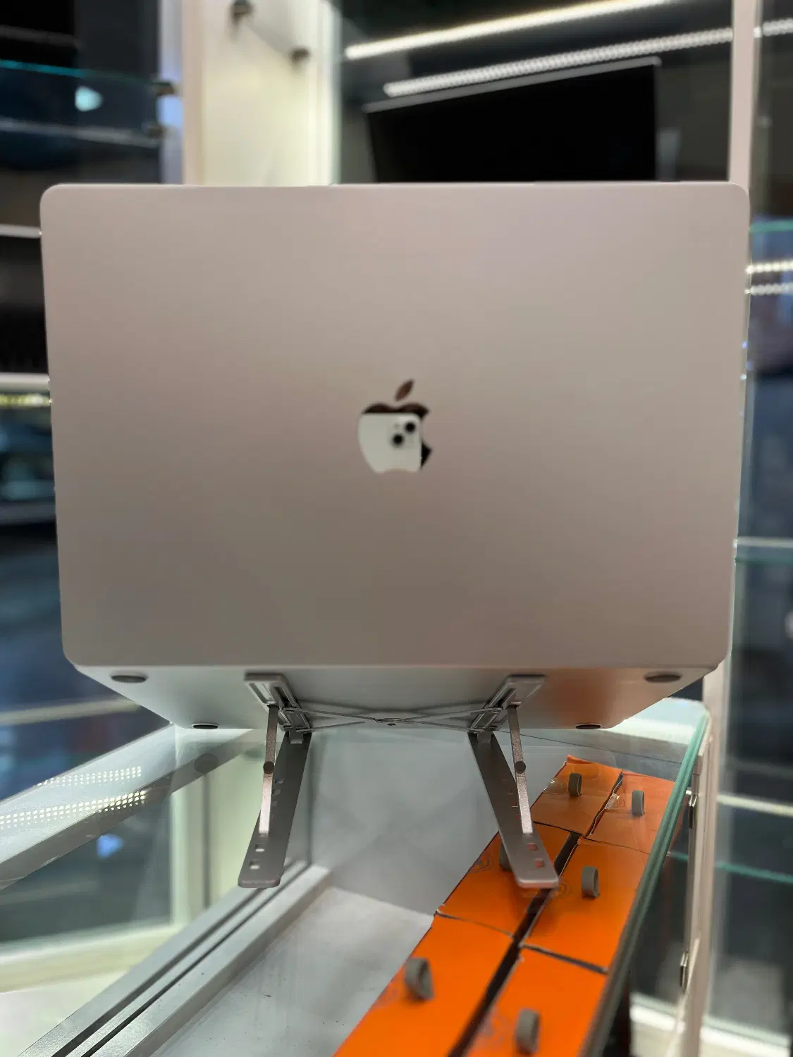 Macbook air m2 (  15  ) inch|رایانه همراه|تهران, فلسطین (میدان انقلاب)|دیوار