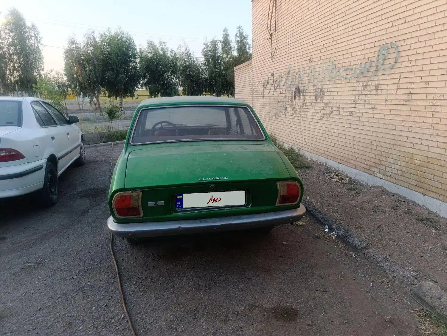 پژو 504|خودرو کلاسیک|سیرجان, |دیوار