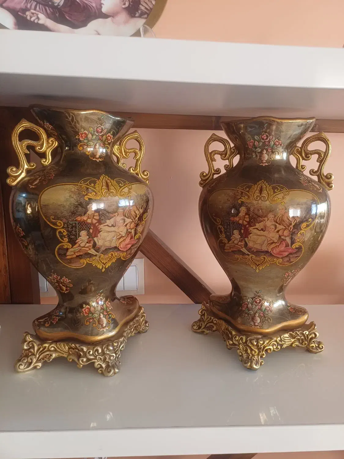 گلدان چینی|کلکسیون اشیاء عتیقه|شیراز, انجیر|دیوار