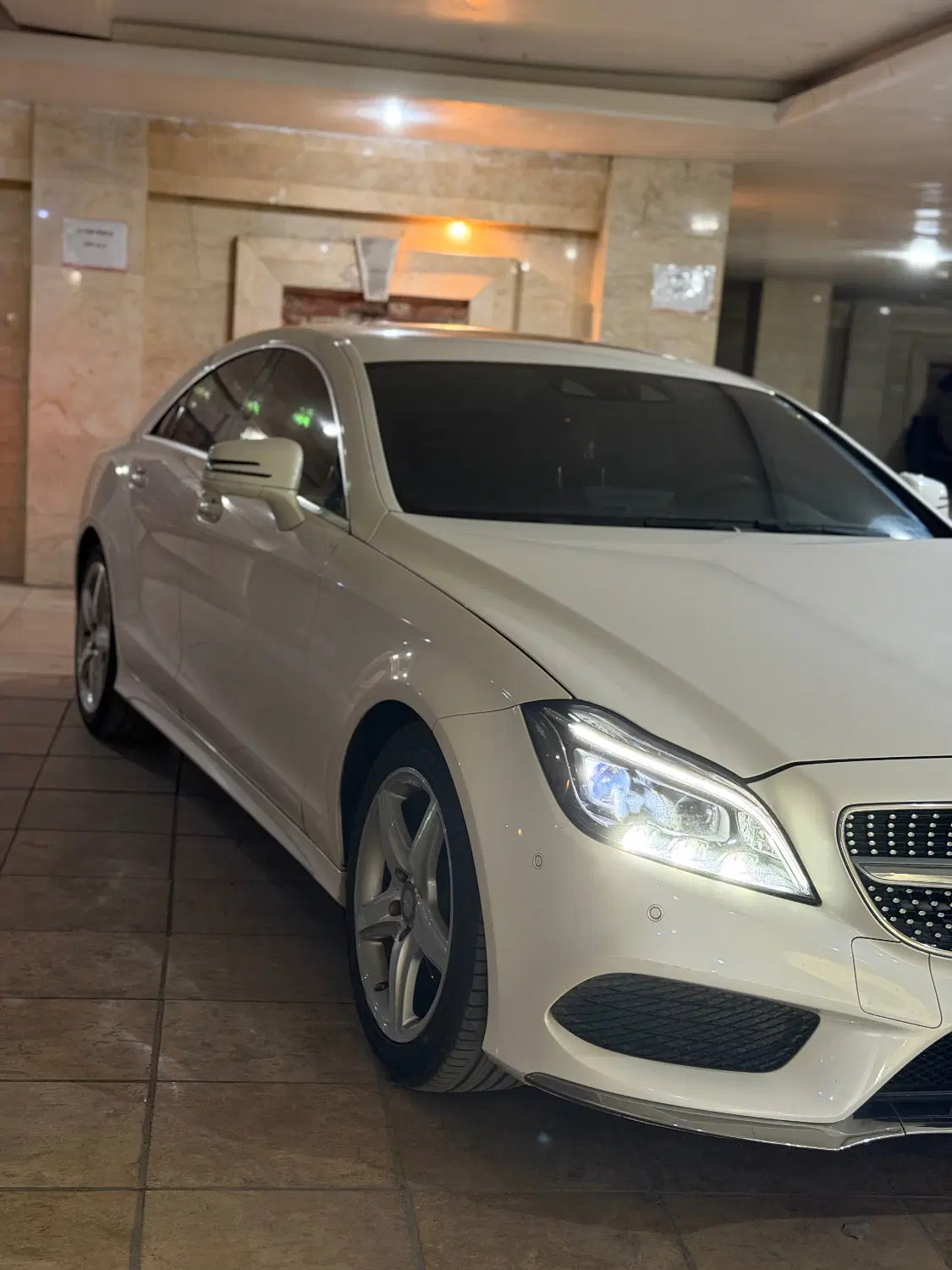 بنز گذر ( CLS400 )|خودرو سواری و وانت|تهران, الهیه|دیوار