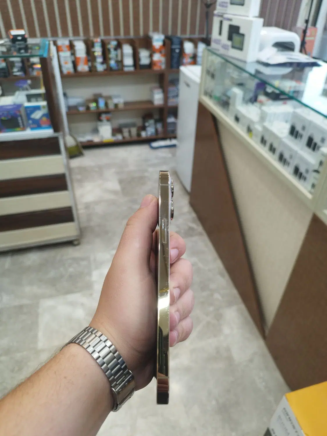 Iphone 13 pro max|موبایل|قم, عربستان|دیوار