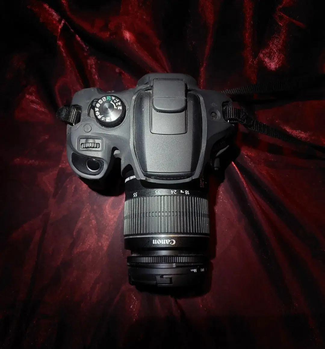 Canon 1300D Lenz EF-S 18-55mm|دوربین عکاسی و فیلم‌برداری|بندرعباس, |دیوار